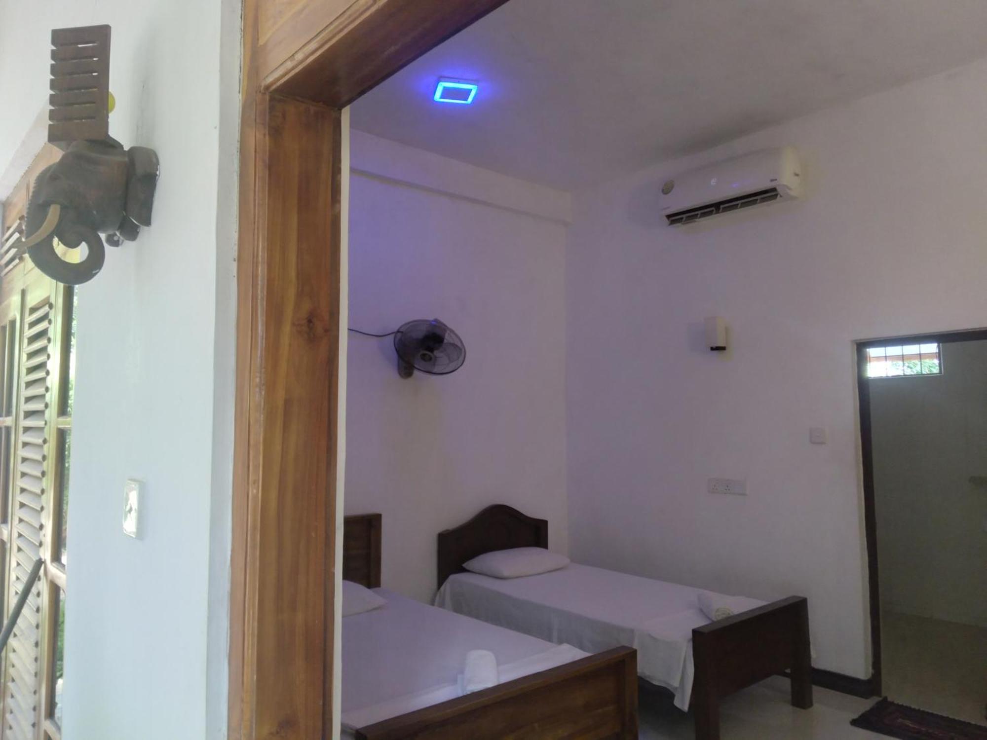 Appartamento Family Nest Dambulla Esterno foto