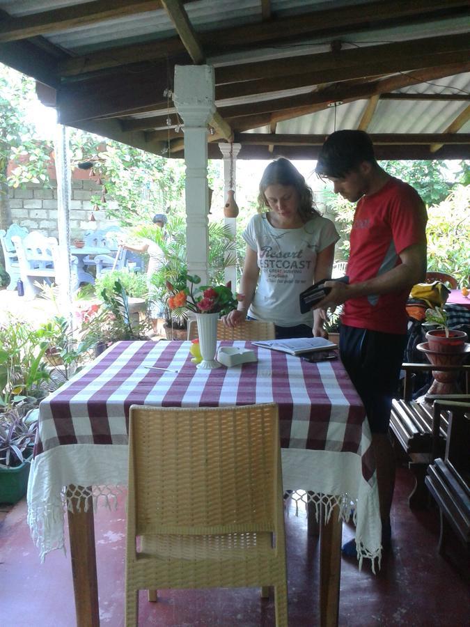 Appartamento Family Nest Dambulla Esterno foto