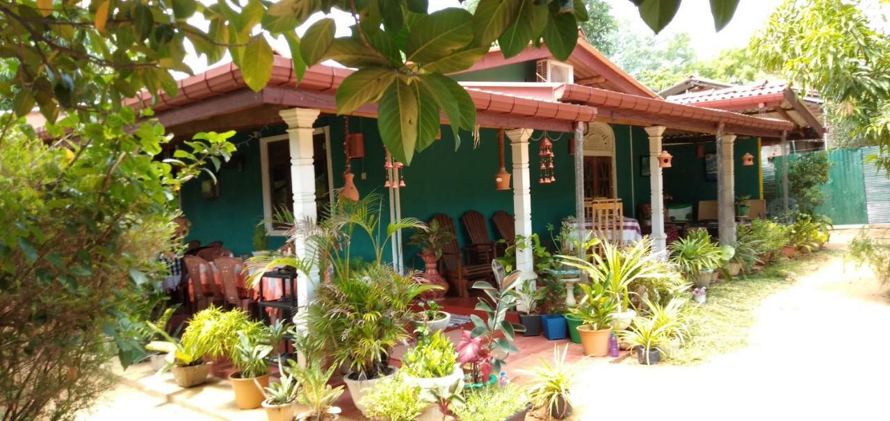 Appartamento Family Nest Dambulla Esterno foto